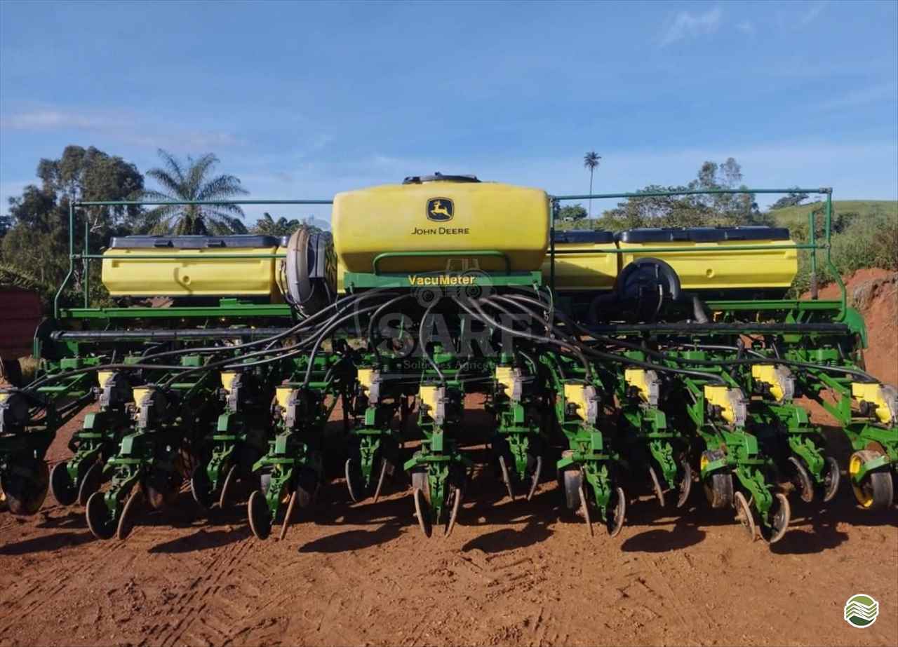 PLANTADEIRA JOHN DEERE PLANTADEIRAS 2115 SARF Soluções Agrícolas UBERLANDIA MINAS GERAIS MG